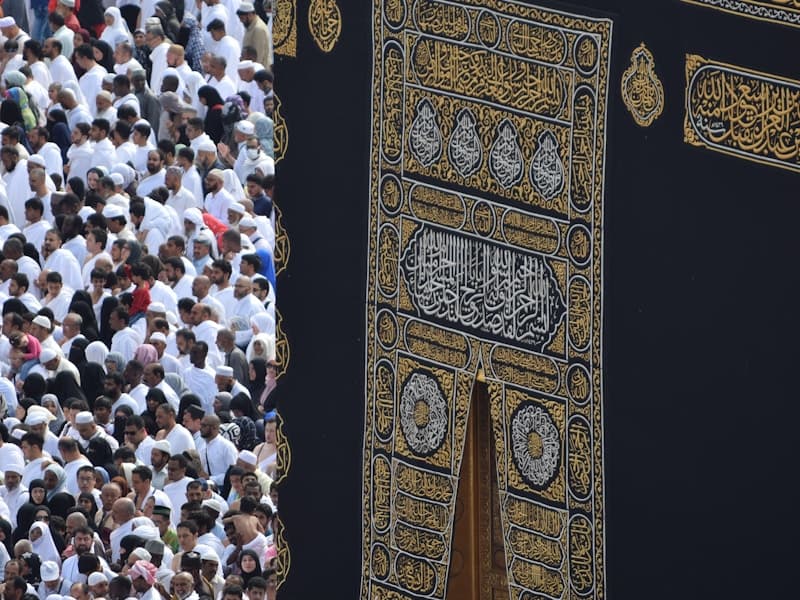 Pilgrims at the Kaaba in Mecca